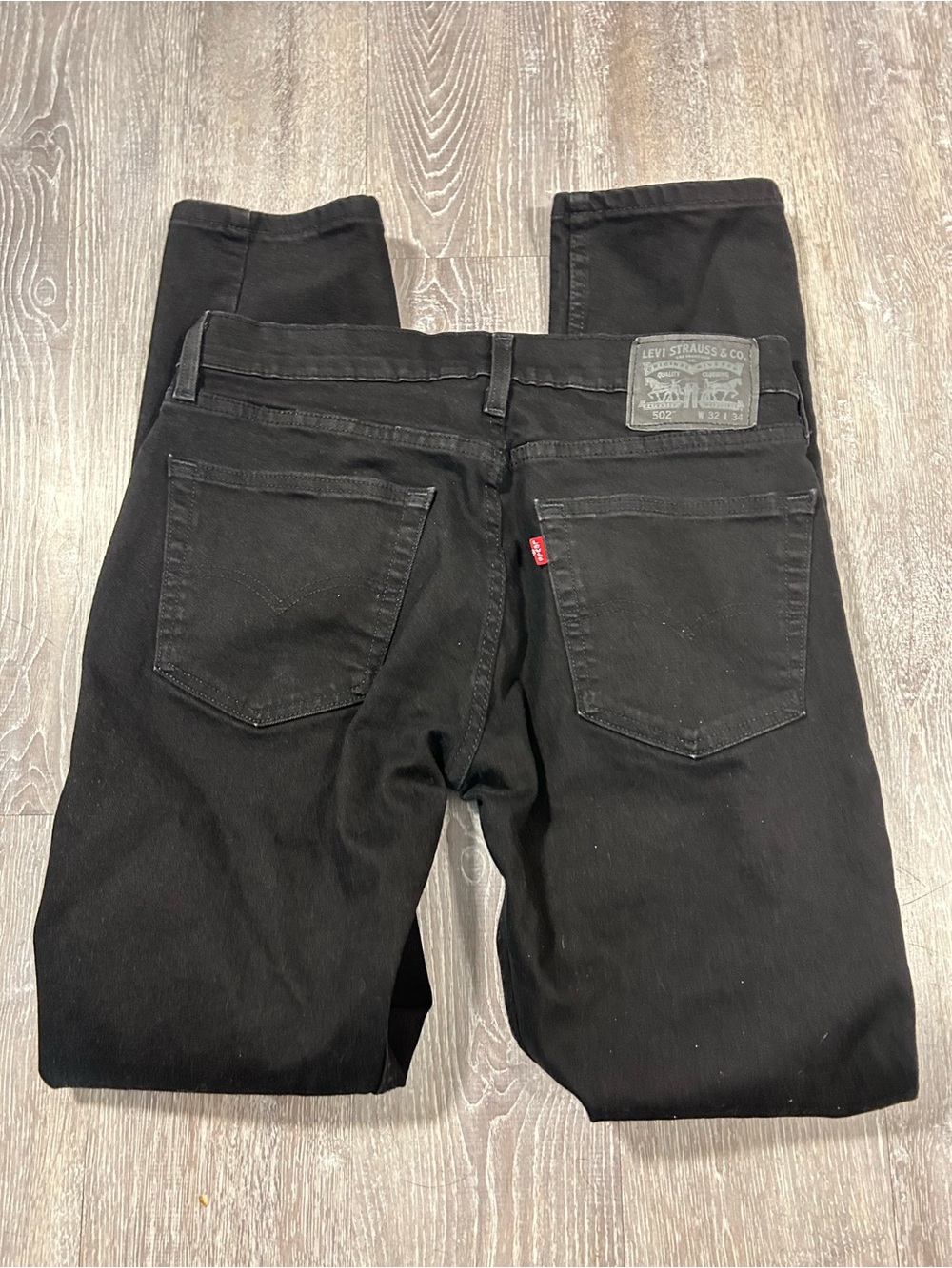 Levi's 502 Men's Jeans 32x32 Black Taper Fit Stretch Denim Red Tab
Casual